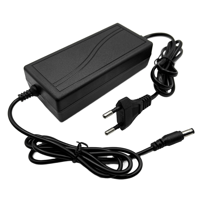 Penyesuai Kuasa Desktop 12V 3A